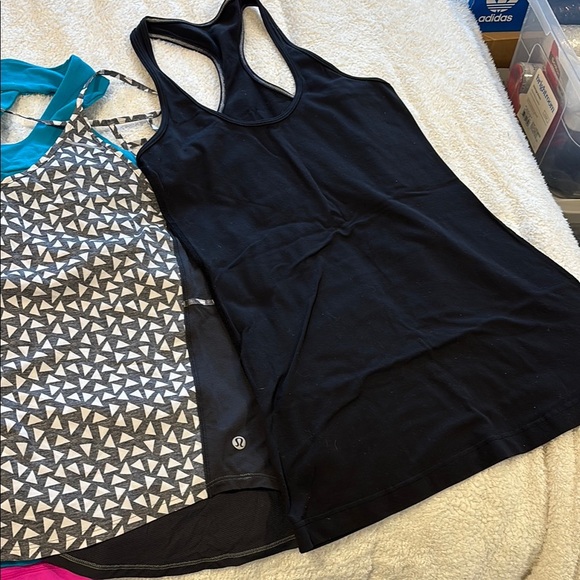 Lululemon Athletica Blue Sleeveless Tank Top Assortment (4 size small, 2, 4) - Picture 5 of 6
